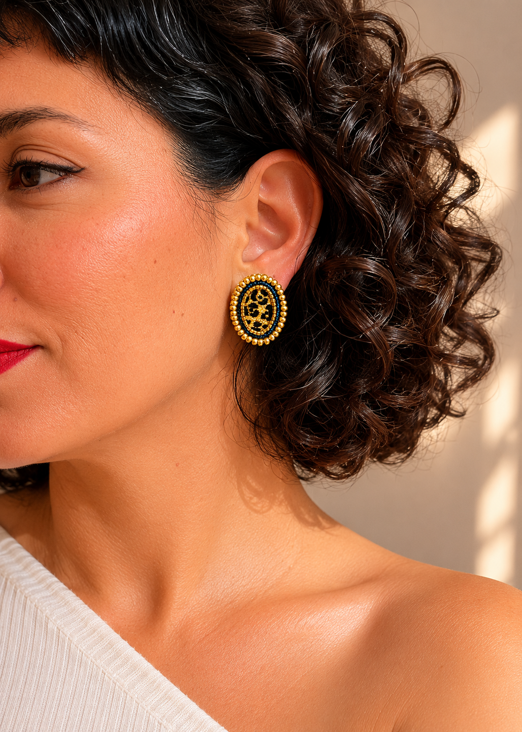 Saphir Sauvage — boucles d’oreilles