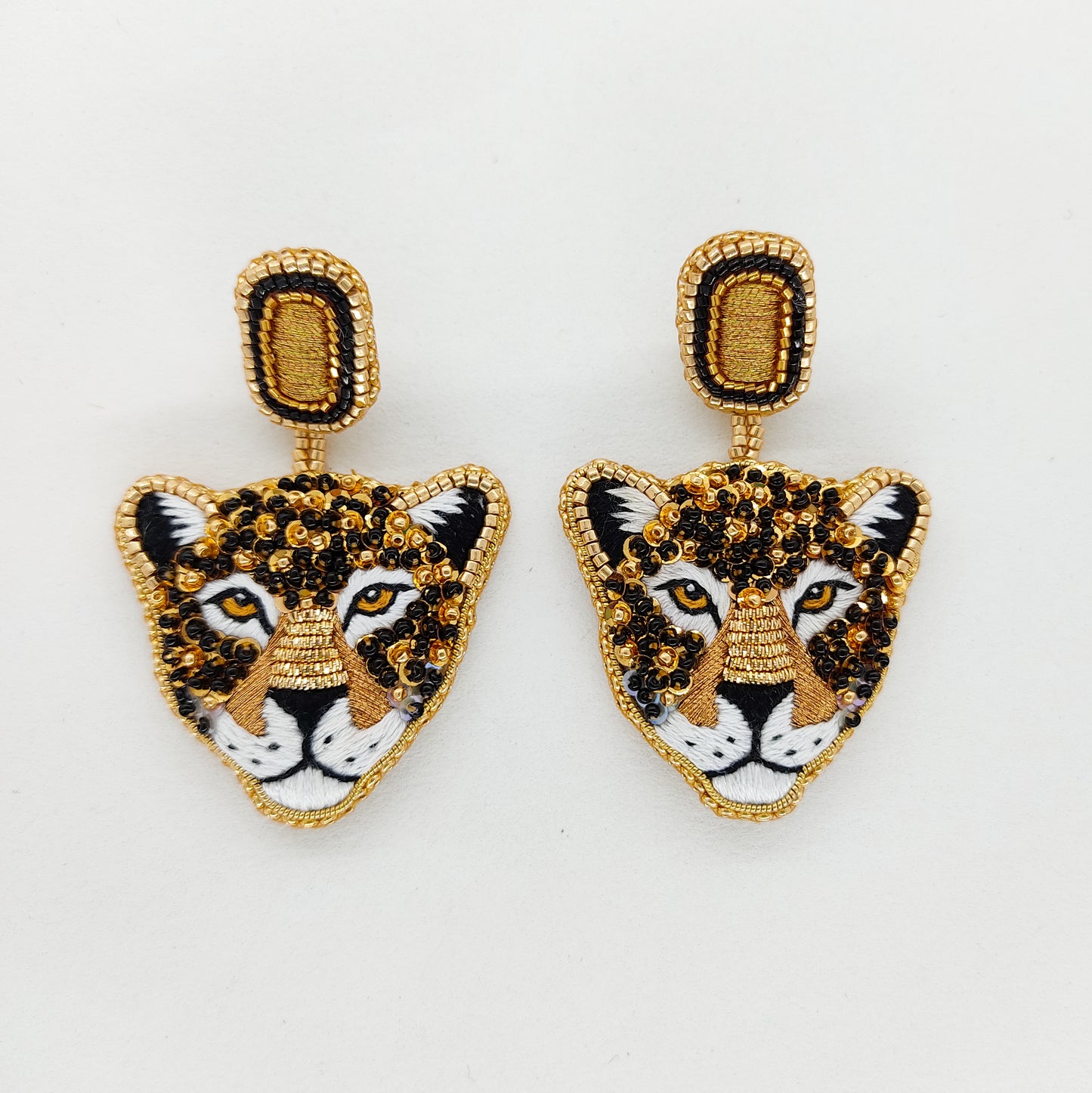 Jaguar I — boucles d’oreilles