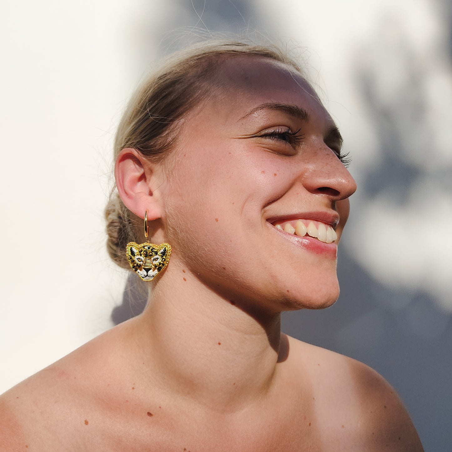 Jaguar IX  — boucles d’oreilles